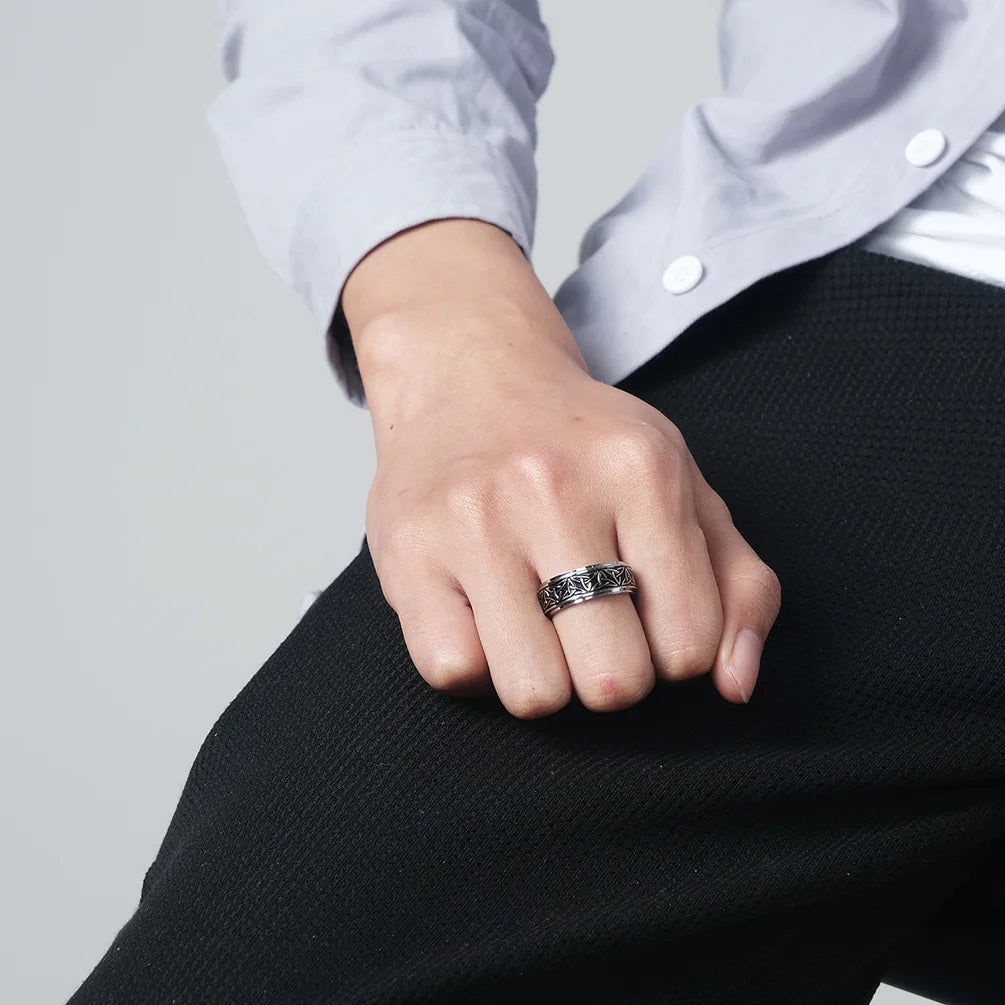 Valknut Spinner Ring