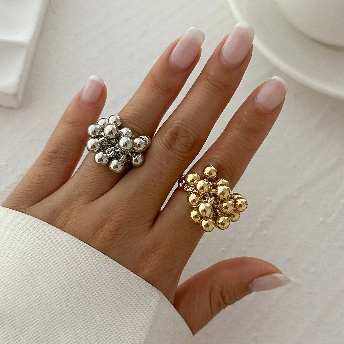 Nova Ring (fresh, modern energy)